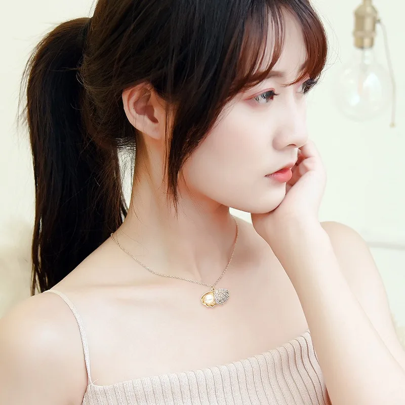 ファッショナブルでエレガントな女性の鎖骨チェーンネックレス