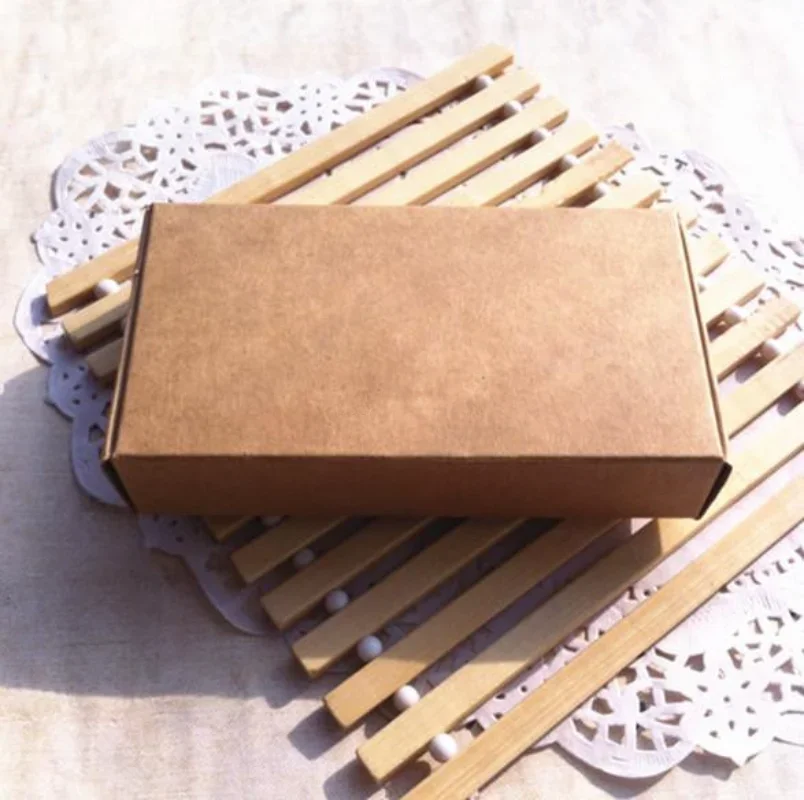 50pcs/lot 11*6*2.2cm Cute Small Kraft paper packaging Gift box Jewelry Handmade Soap Storage Box Candy Aircraft box