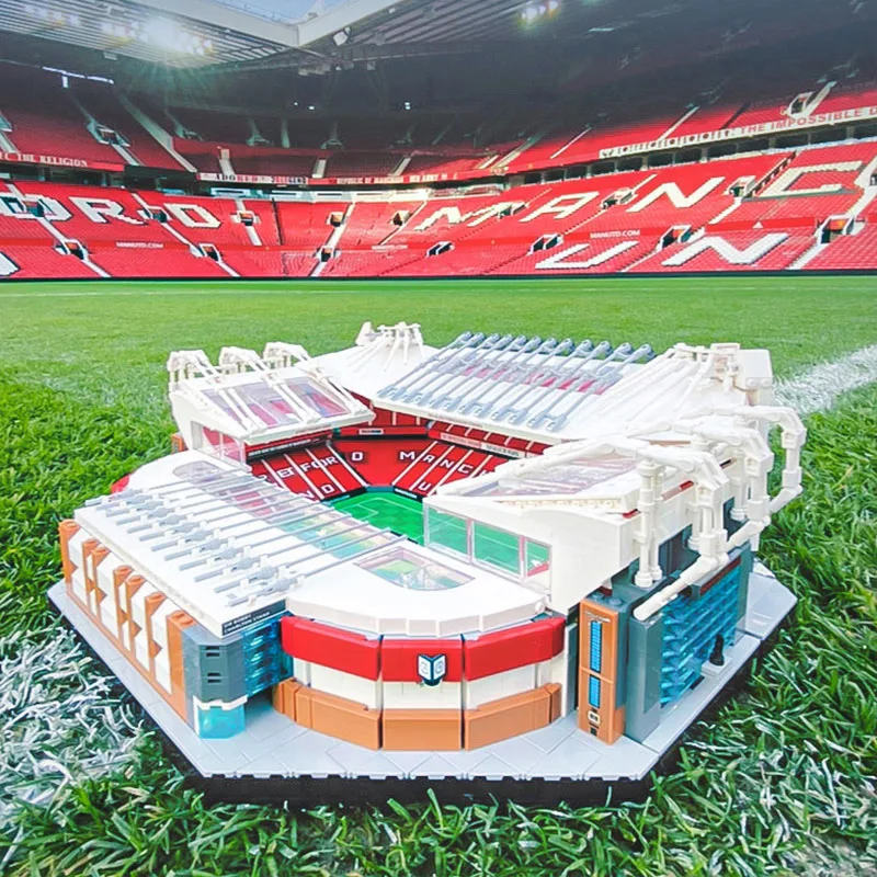 3898 Stück alte Trafford Manchester Bausteine Ziegel Fußballfeld Stadion Weihnachten Geburtstag Spielzeug Geschenk kompatibel