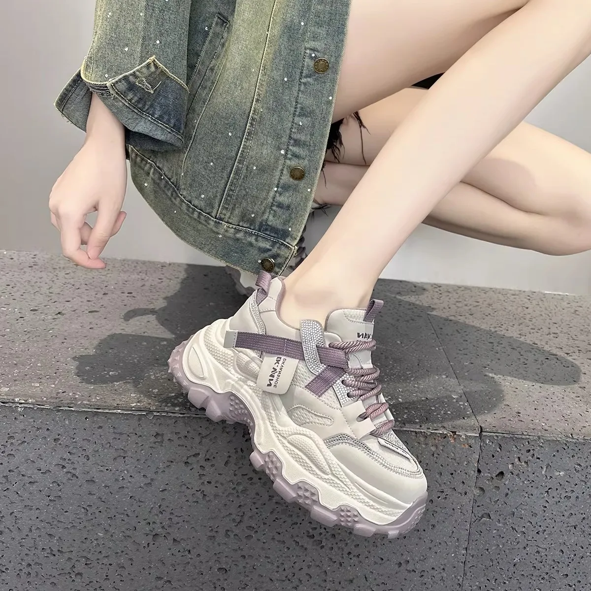 

Sporty Casual Diamond Decorated Thick Heel Dad Shoes Women's Fashionable Low Top round Toe EVA Foam Bottom Leisure Footwear