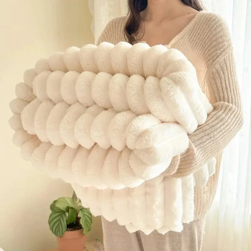 250 g/m2, ultraweiche und warme, flauschige Überwurfdecke – gemütliche Bettdecke für den Winter, dekoratives gestreiftes Design, perfekt für Nickerchen und Schlafen