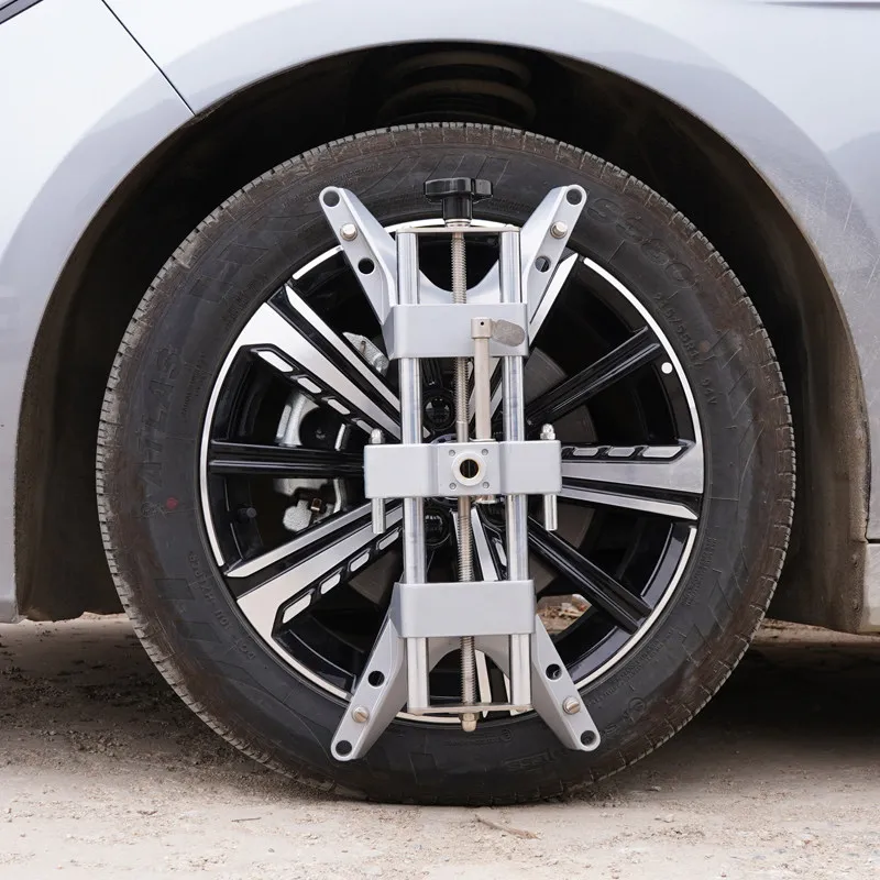 Car 4-Wheel Alignment Clamp - Universal Fixture for Wheel Balancer Tool