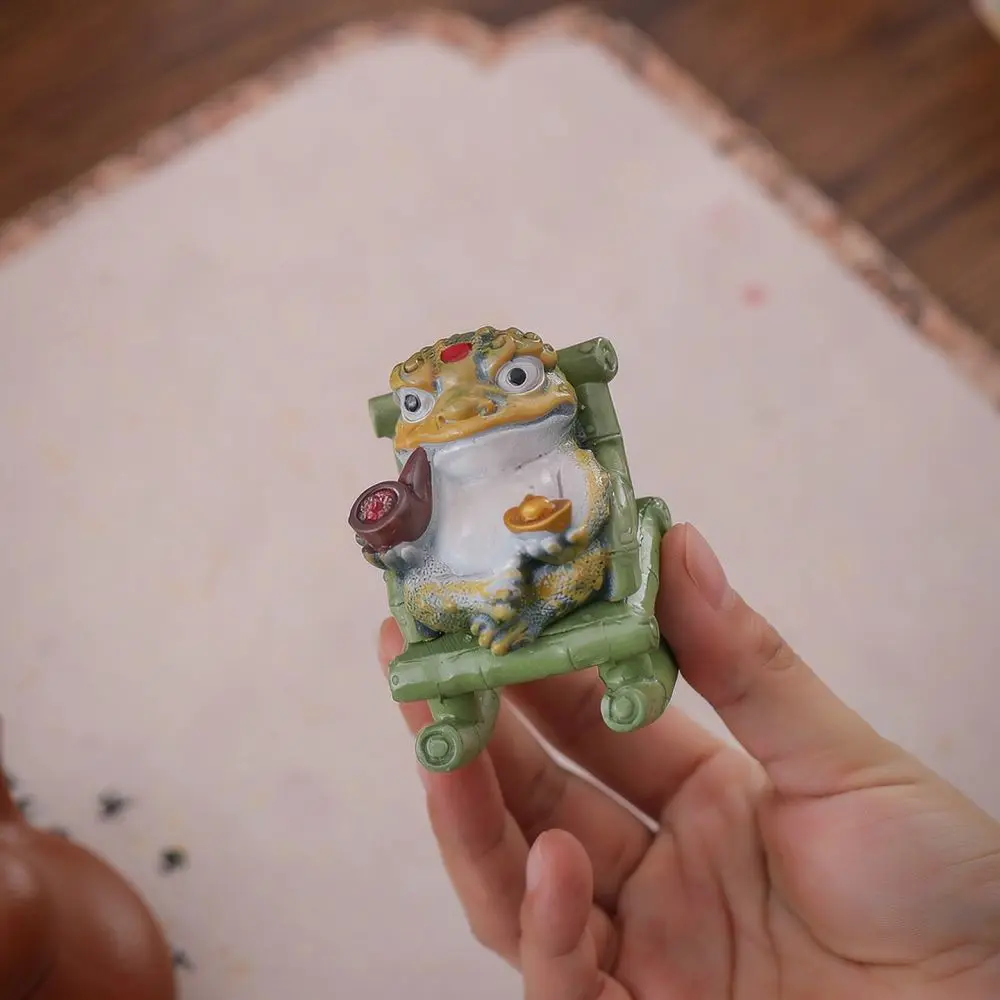 Cute Rocking Toad Statue Tea Table Decoration Heat Sensitive Color Changing Resin Figurine Desktop Gift For Tea Lovers