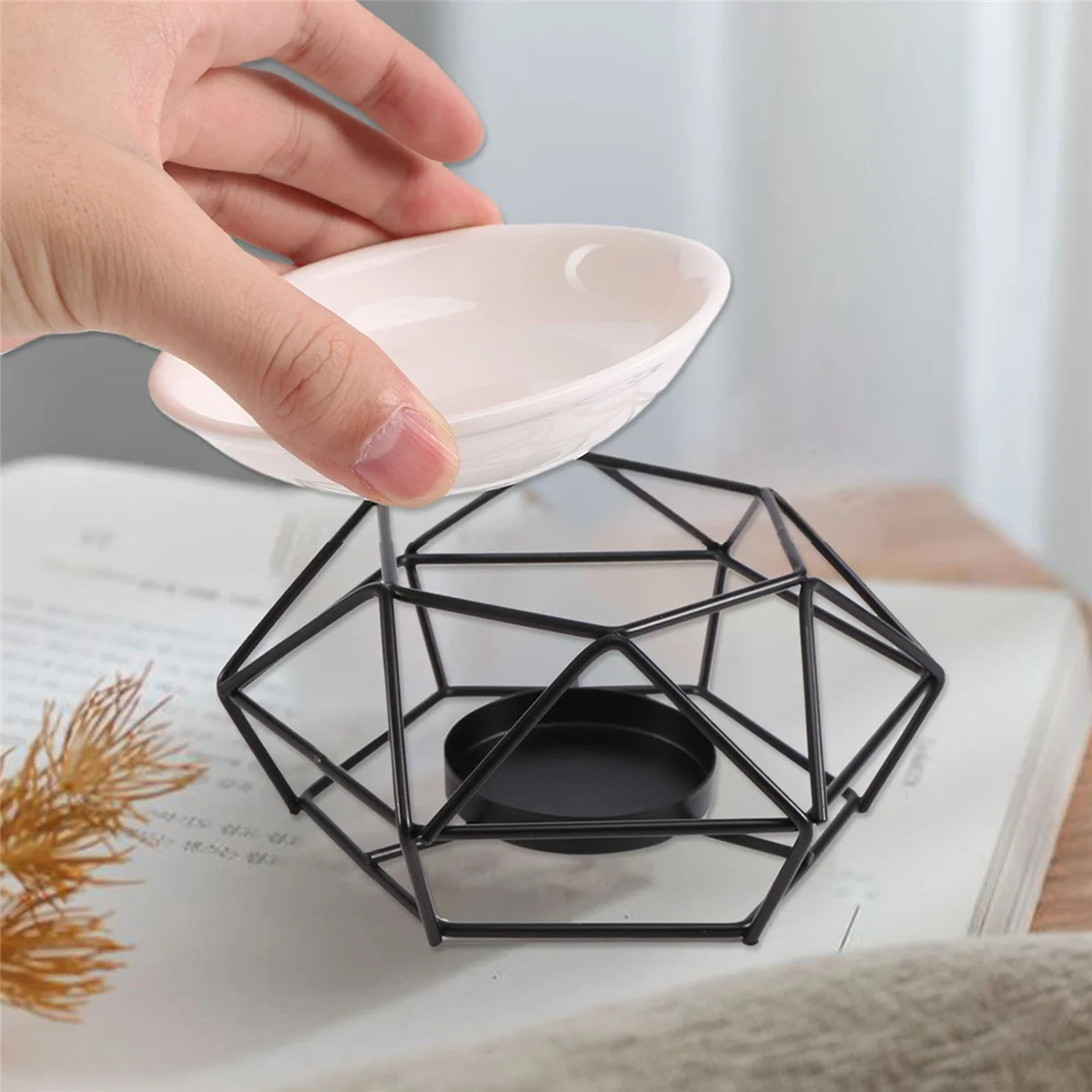 

L68ADelicate Romantic Ceramic Tealight Candle Holder Oil Burner Aroma Diffuser Furnace Home Decoration Stylish Design