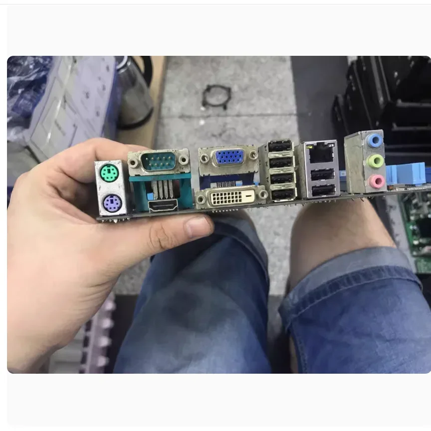 Задняя панель I/O Shield из нержавеющей стали (бледж) для ASUS P7H55-M LE