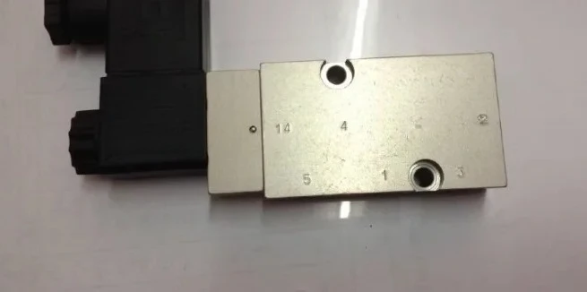 Pneumatic Solenoid valve MND 510 701 MH510121 MH 510 121 MNH 310 701 MNH310701 MND510701 MNH511711 24V 230V