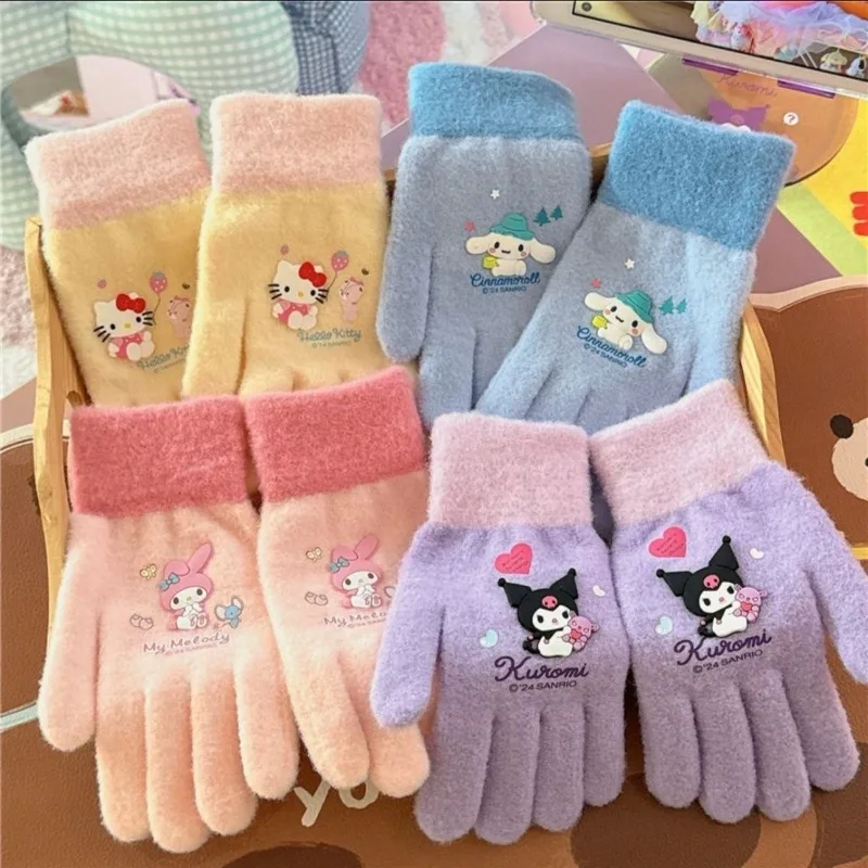 

New Sanrio Hello Kitty Kuromi Melody Animation Cold Winter Finger Gloves Women's Plush Screen Touch Warm Gloves Christmas Gift