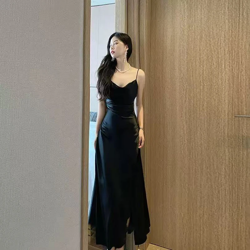 Abito camis con spacco nero Abito estivo da donna sexy senza schienale con spalline Abito longuette Y2K Elegante raso senza maniche Abiti da notte per feste