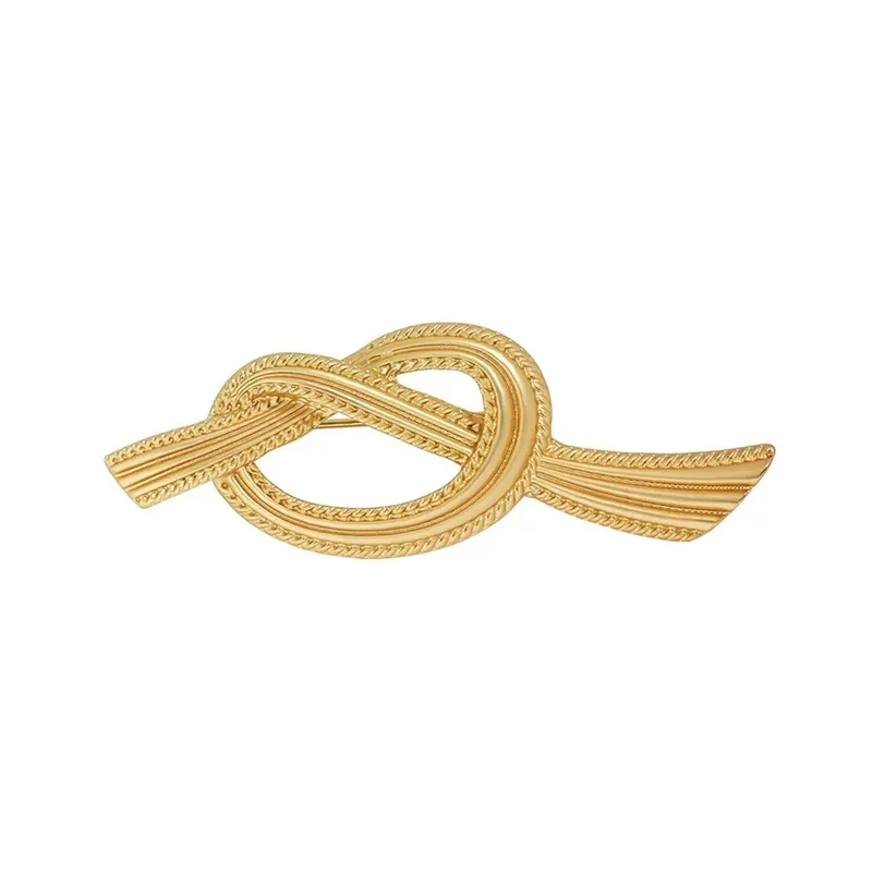 French Medieval Rope Knot Frosted Brooch For Women With High-End Charm Design Niche Exquisite Suit Pin Accessories