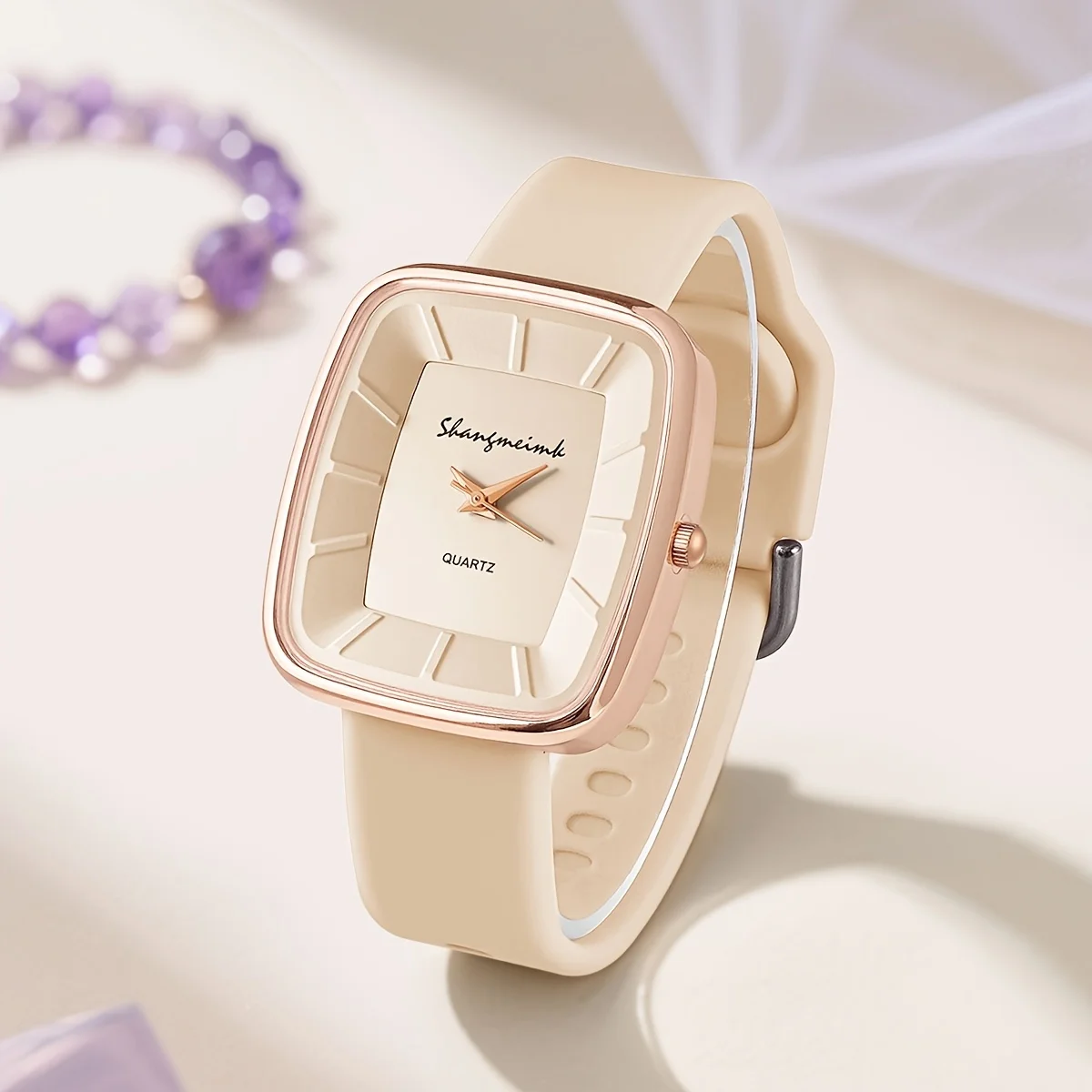 Women's Elegant Square Quartz Wristwatch with Silicone Band