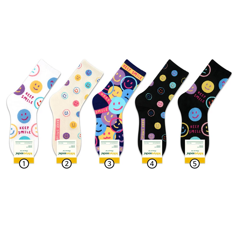 1 Pair Cartoon Smile Women Socks Cotton Harajuku Skateboard Girl Socks Novelty Breathable Sox Christmas Gift Factory Direct