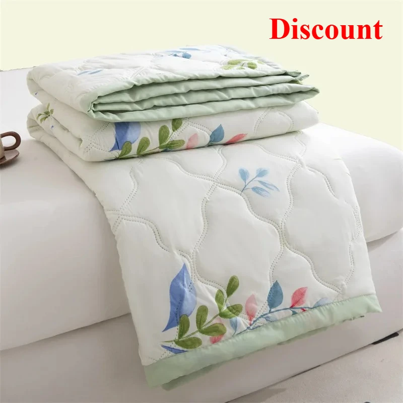 Washed cotton summer quilt skin-friendly grinding summer cool quilt printing student dormitory air conditioner quilt