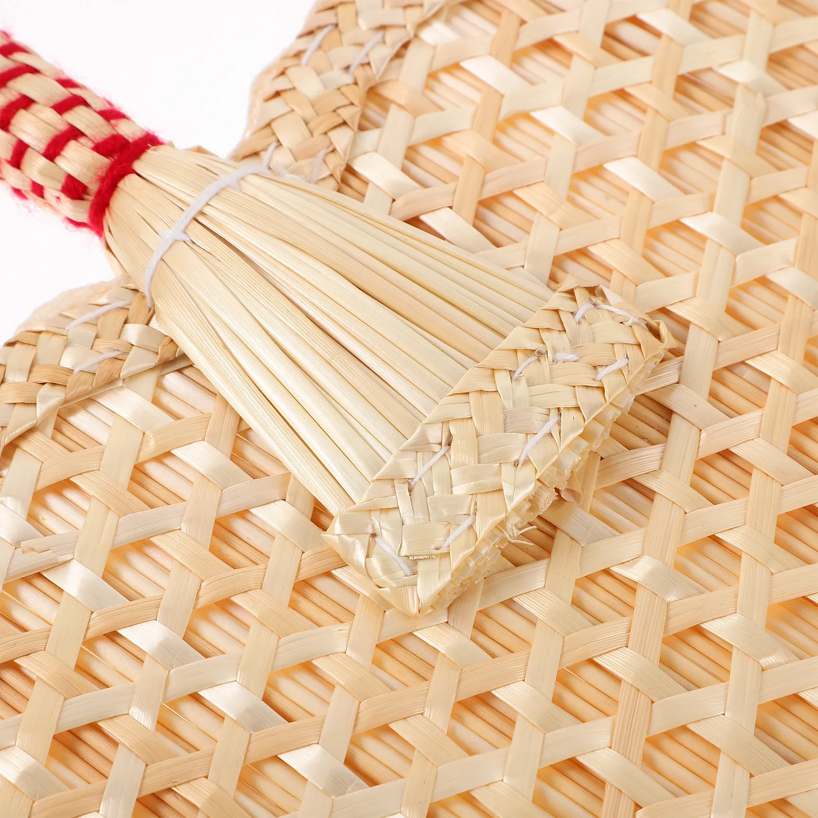 Handmade Woven Wheat Straw Hand Fan Elegant Summer Cooling Fan Lightweight Portable for Elderly Insect Repellent
