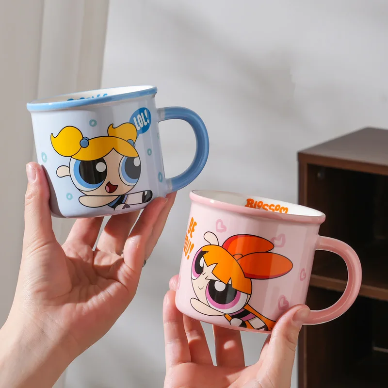 كوب سيراميك Powerpuff للفتيات مع نمط كرتوني لطيف قابل للتخصيص أدوات شرب حليب الإفطار المنزلي هدية عيد ميلاد مثالية للفتيات