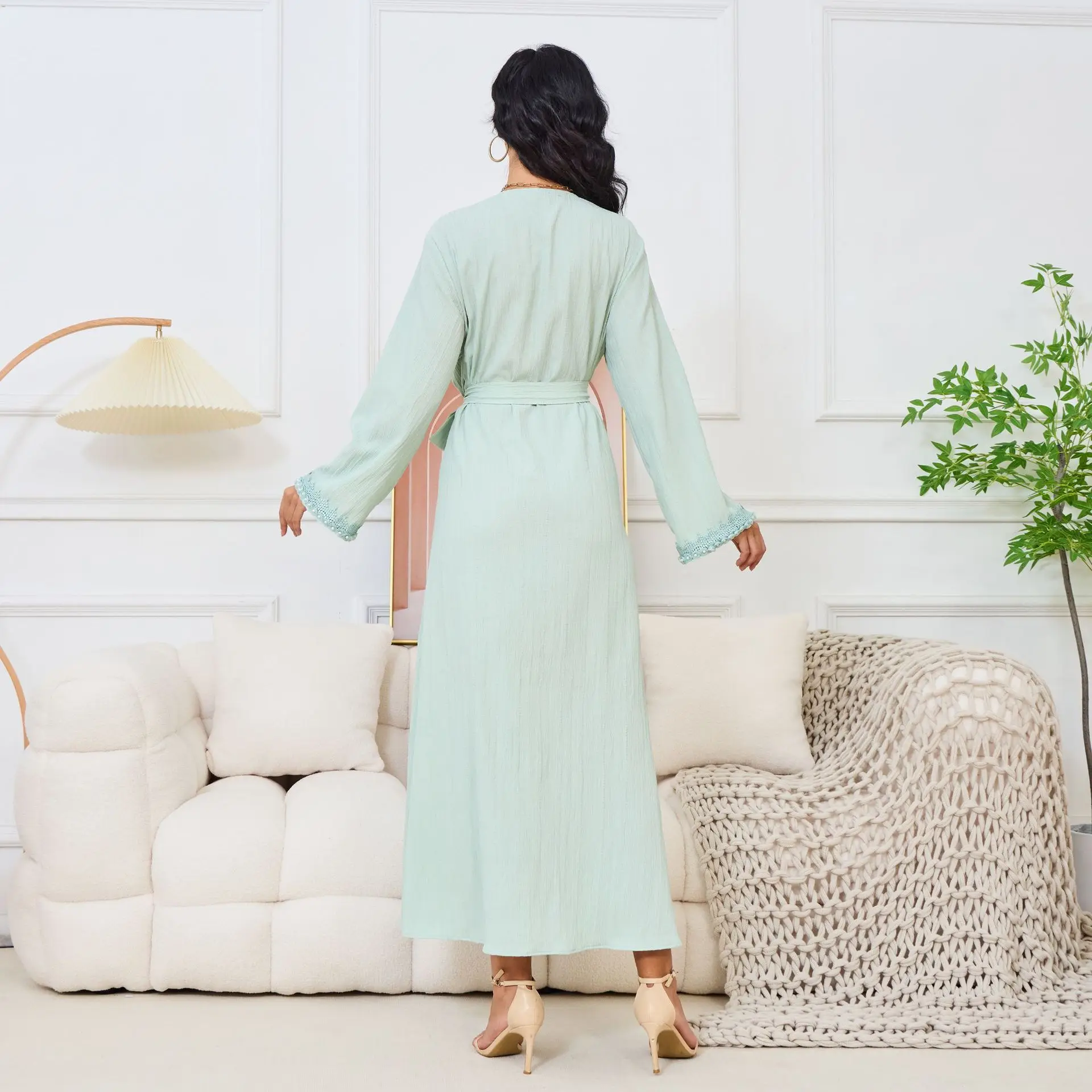 Muslim Women Luxury Evening Dresses Beaded Casual Abayas Dubai V Neck Embroidery Robe Arab Long Sleeve High Waist Banquet Kaftan