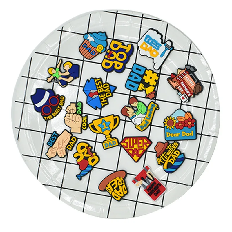 أنا أحب بابا النعال البلاستيكية زر الحذاء المختلط السحر سوبر بابا تسد الملحقات DIY رجل جراب هاتف هدايا عيد الأب X-mas #3