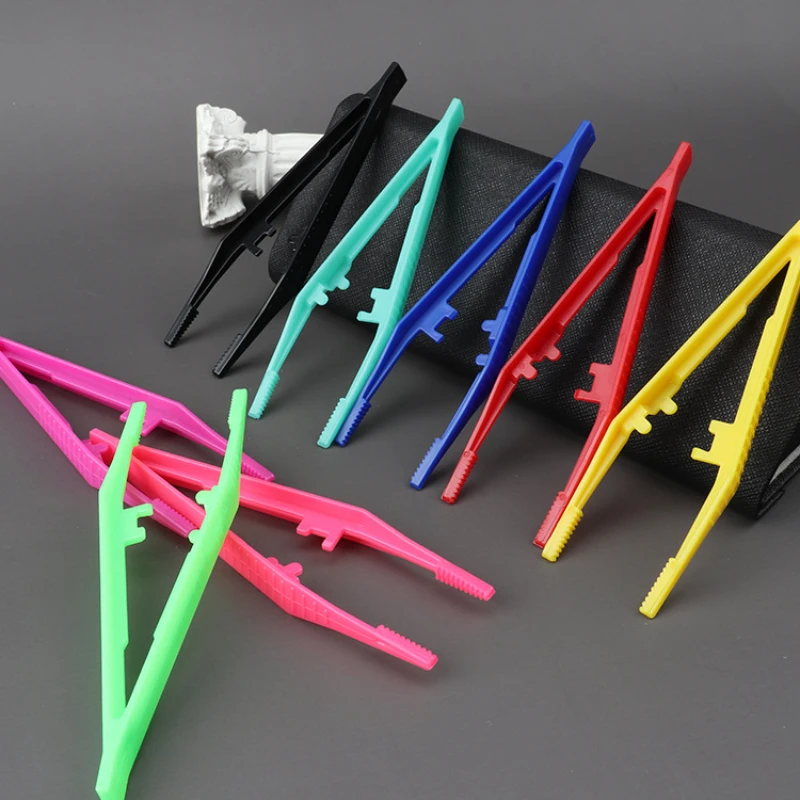 1/10 Pc Can choose color Plastic Tweezers Medical Repair Small Disposable Tweezers Tools Tweezers Crafts Kids Toys Plastic Clips