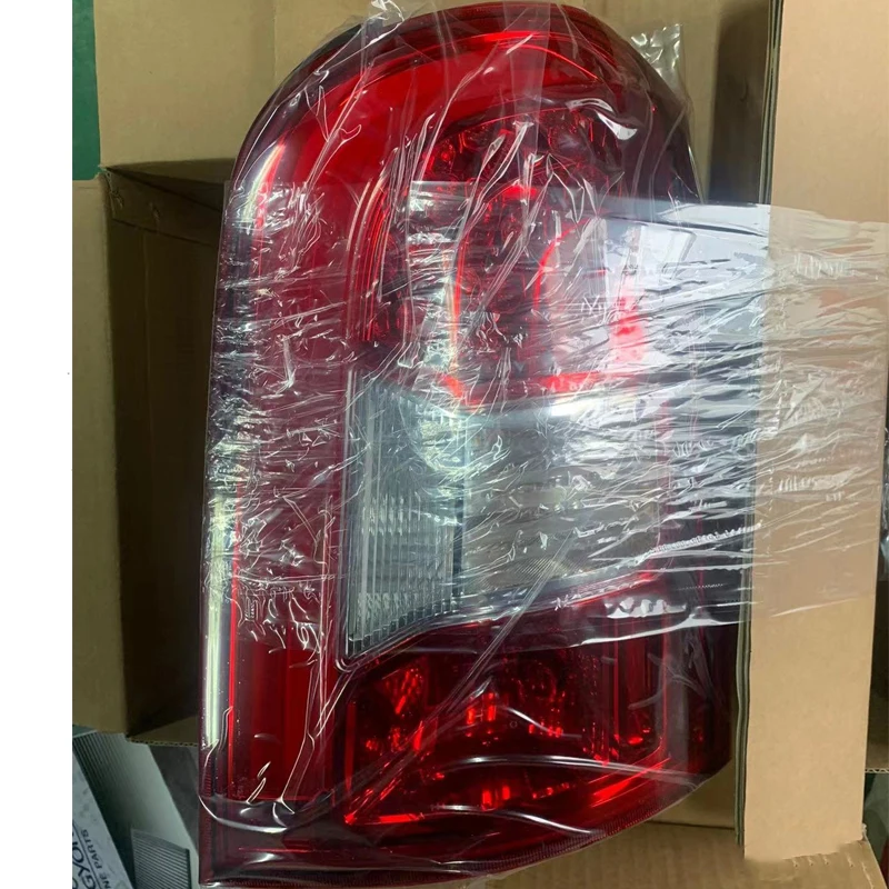 LED Rear Tail Light For SsangYong Rexton W 2013 2014 Rear Turn Signal Light Brake Parking Lamp Accessories 8360108C10 8360208C10