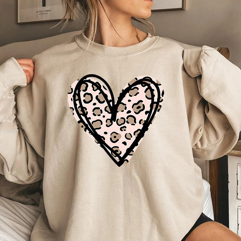 Leopard Valentines Day Sweatshirt Women Valentines Day Hoodie Leopard Heart Shirt Cute Valentine Cheetah Valentines Sweatshirts