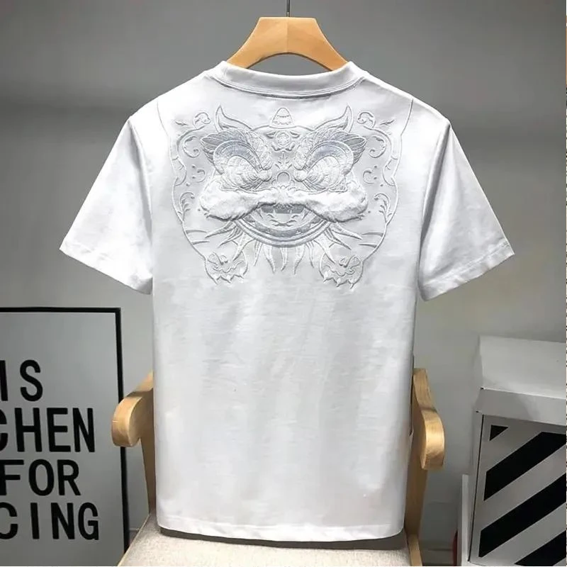 Summer Solid Color Vintage Lion Dance Embroidered T-Shirts Man Round Neck Short Sleeve Fashion Pullovers Men National Style Tees