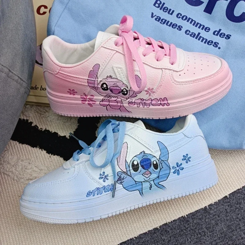 Hot Disney Stitch Angel Cartoon Sneaker Y2k Cute Student scarpe per il tempo libero donna estate traspirante Versatile coppie scarpe da tavola