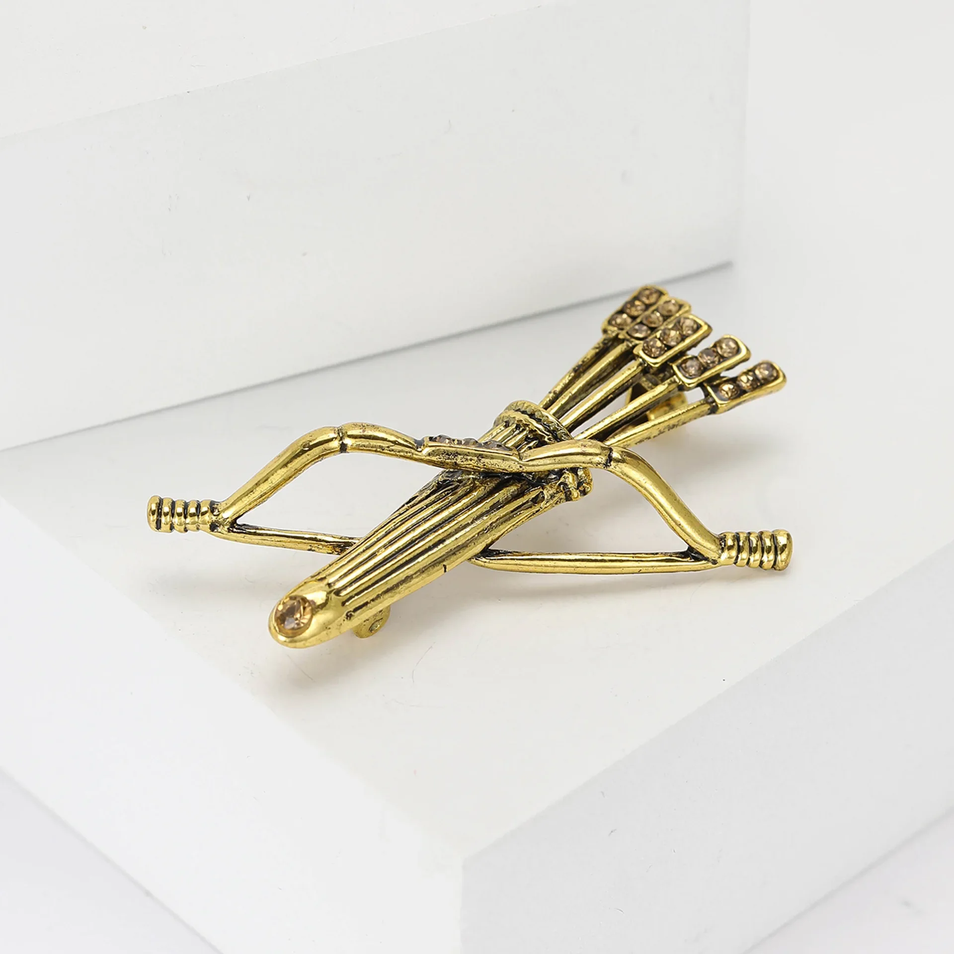 Vintage Cupid's Arrow Brooch Personalized Bow Arrow Quiver Metal Lapel Pin for Men Suit Jacket Corsage Jewelry Accessories view 6