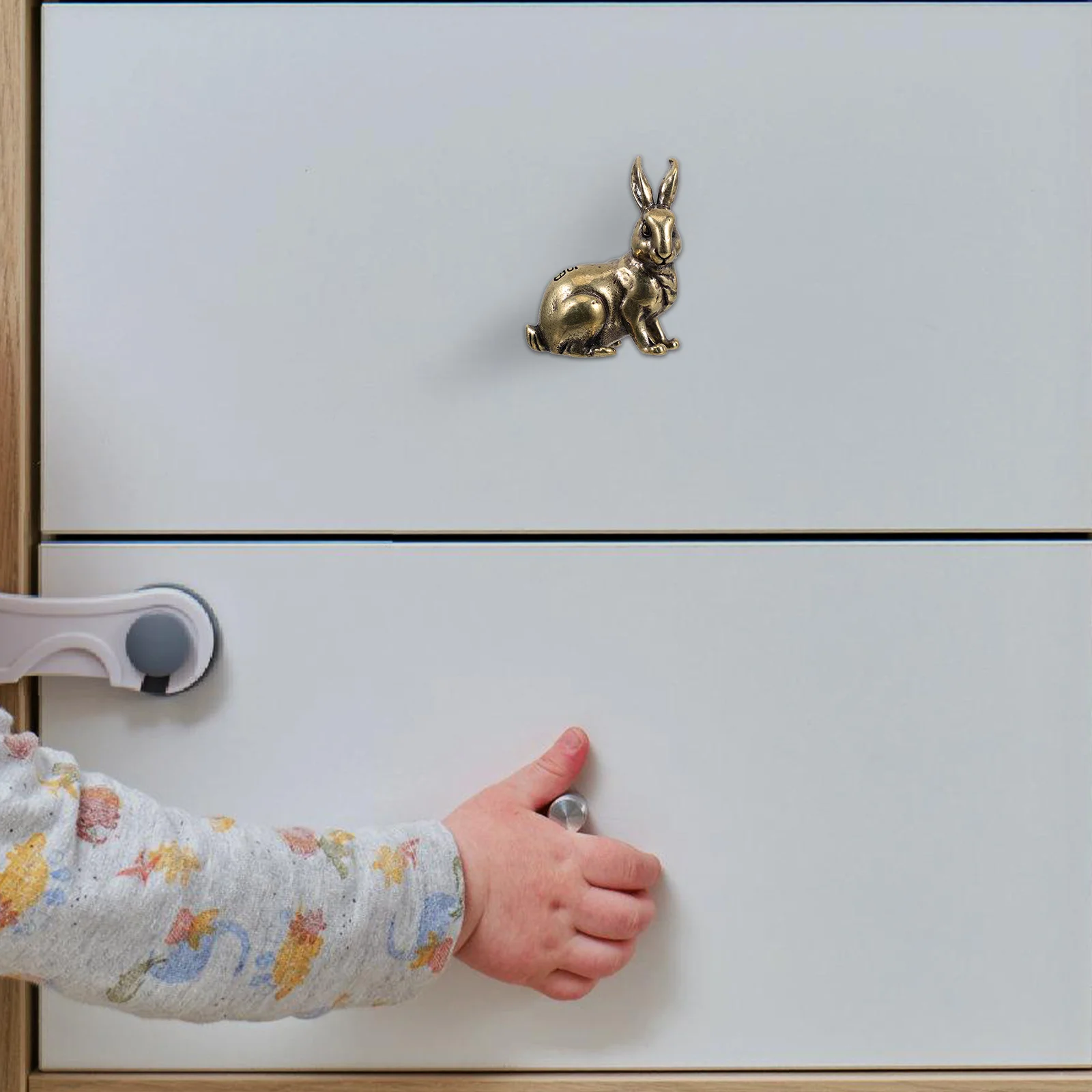 

2Pcs Solid Brass Rabbit Cabinet Handle Vintage Drawer Pull Door Knob for Furniture Home Decor Exquisite Craftsmanship Elegant