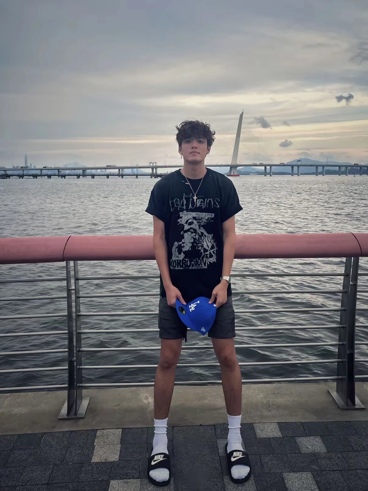 American Retro Workwear orts Men's Summer Casual Loose Fit with Big kets Youthful Energy Pure Color Thin Model