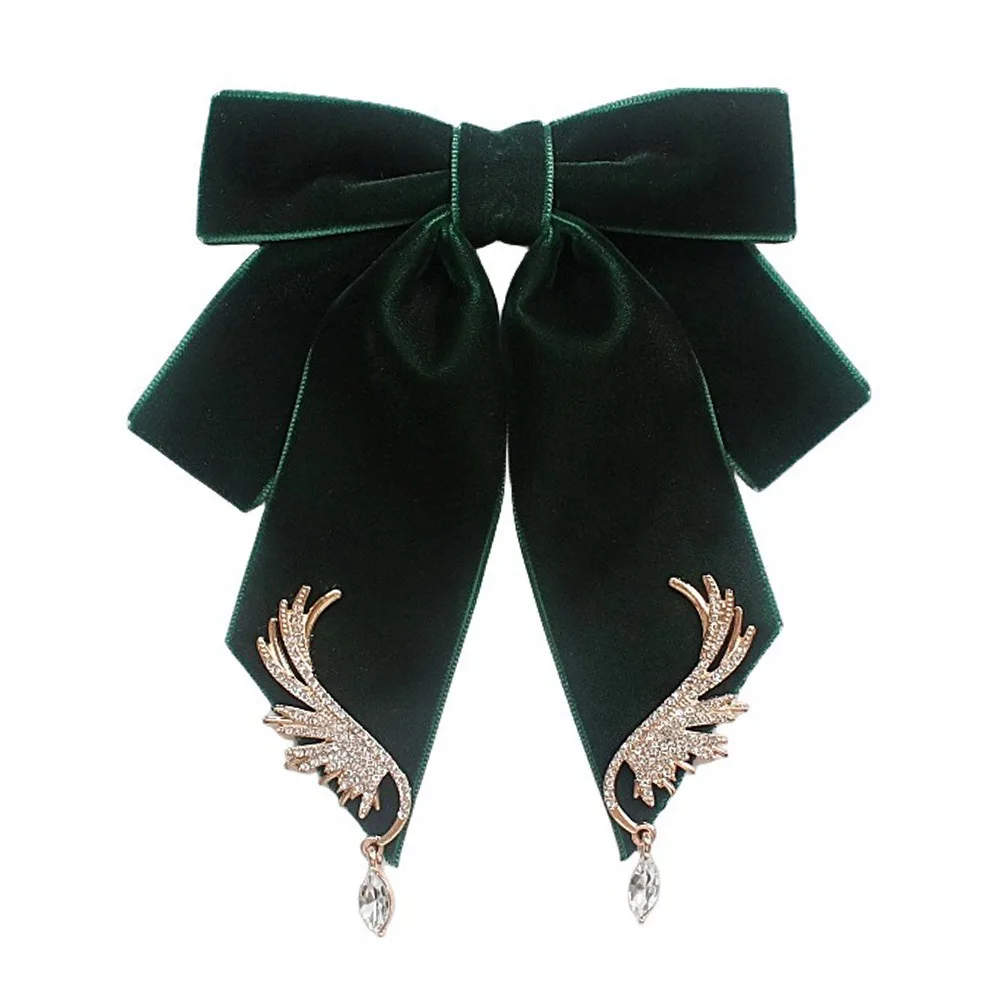 

New Retro Velvet Bowtie Elegant Business Collar Rhinestones Jewelry Korean Fabric Bow Brooches Women and Man