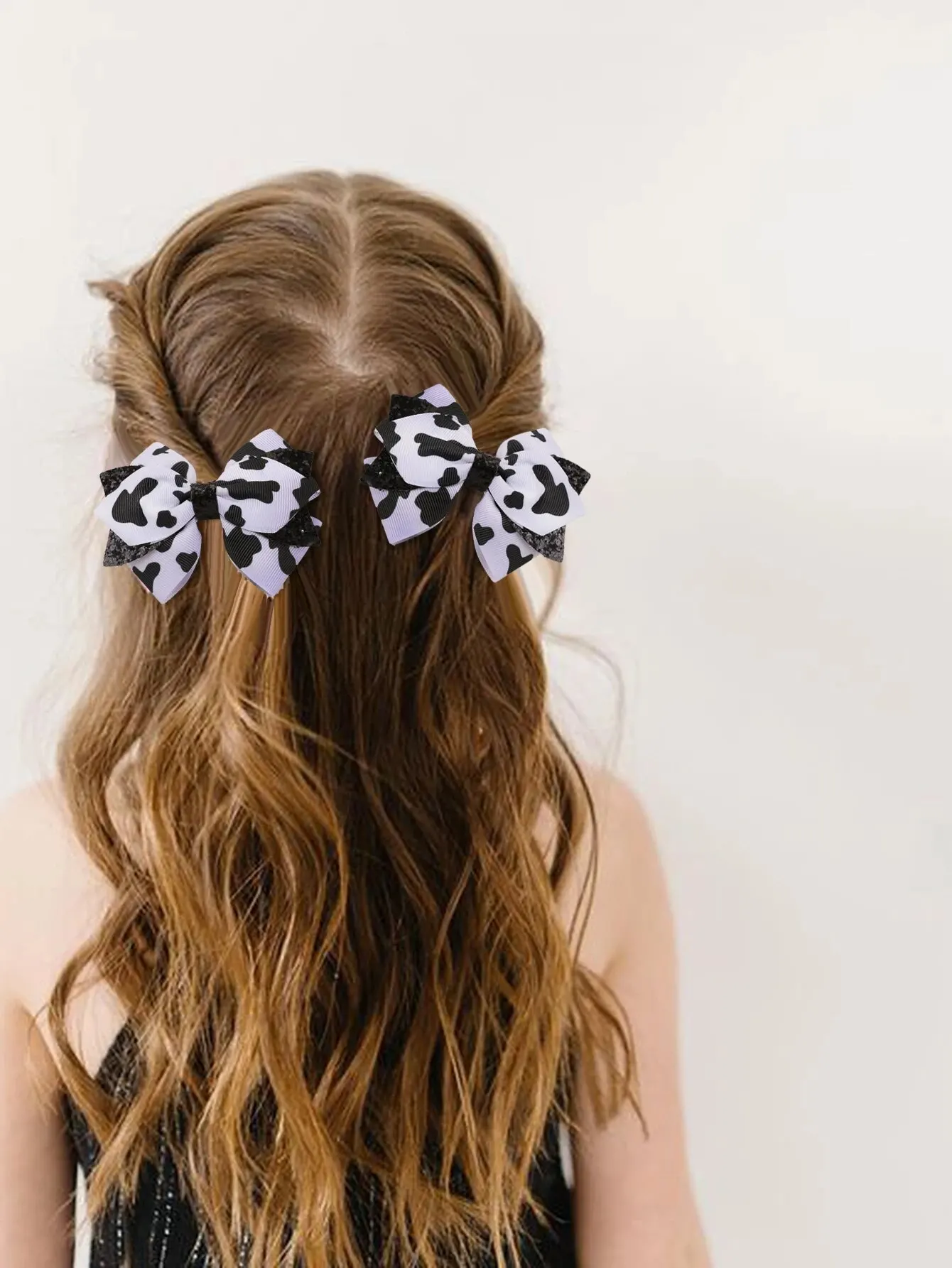 2pcs Cute Cow Pattern Hair Clips for Girls Fashionable Hair Accessories for Girls Kids Headwear Hair Pin Ideal Gift for Girls