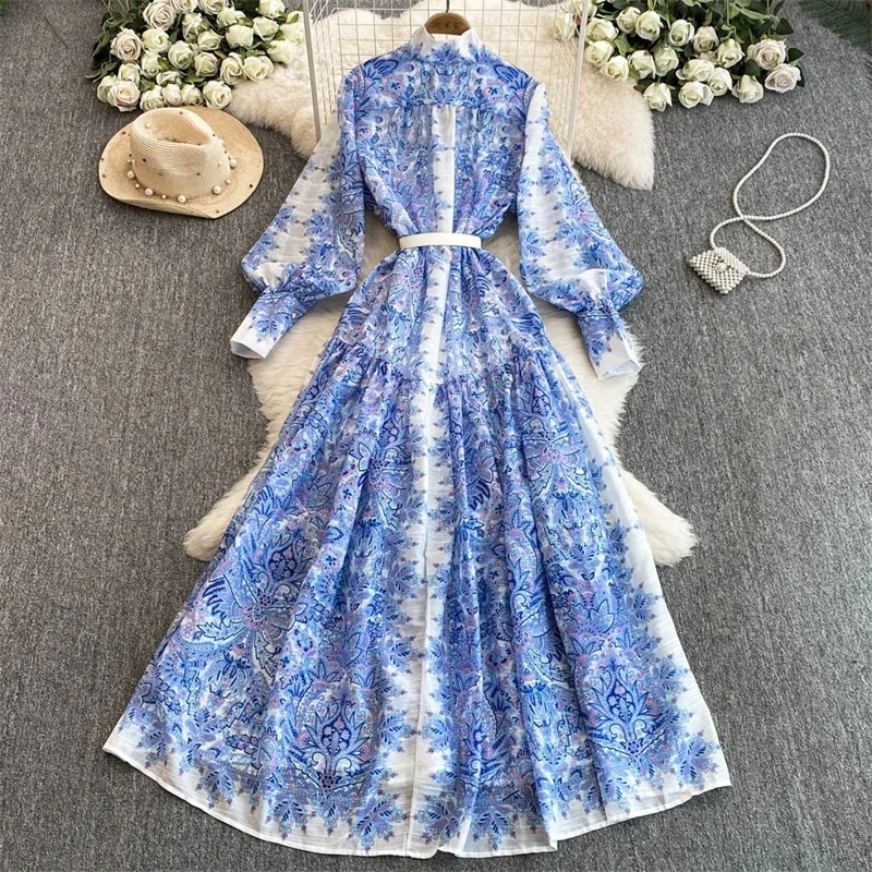 فستان طويل أنيق بطبعة زهور ورقبة عالية وألوان متباينة وأكمام قميص بحزام - فستان ماكسي أنيق للسيدات لفصل الربيع