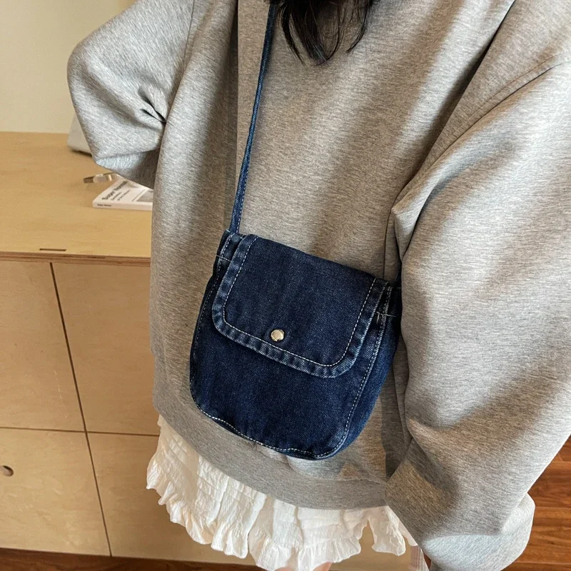 

Лидер продаж 2024, летние сумки для женщин, новые джинсовые сумки на молнии с несколькими карманами, сумки через плечо, шитье, большие вместительные нишевые сумки на плечо