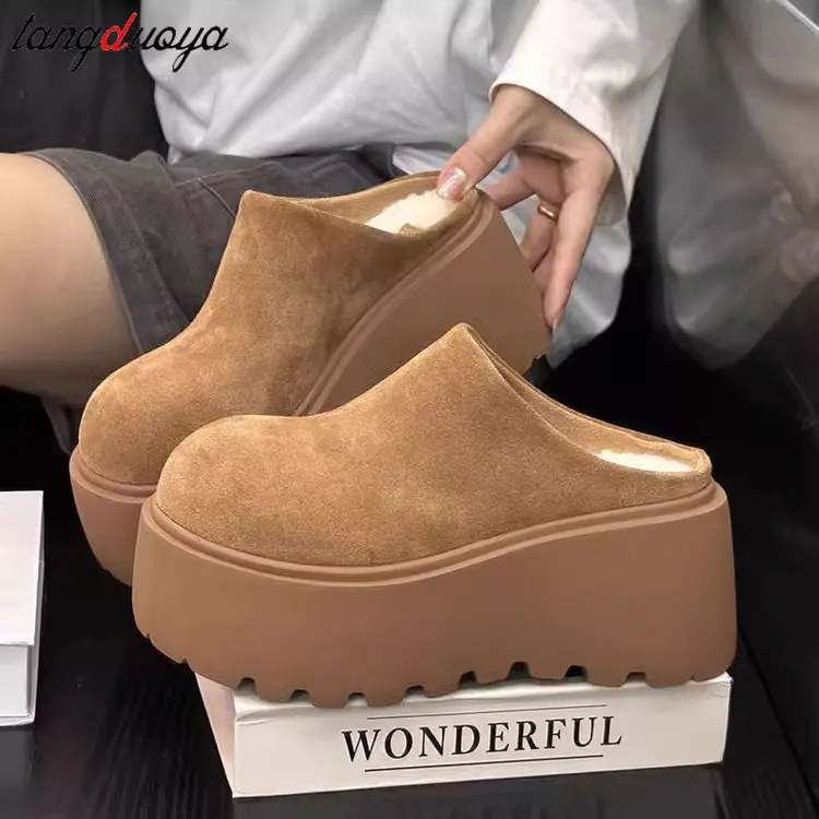 Hot Sales 2024 New Women's Shoes Casual Mules Slippers Suede Leather Platform Loafers Women's Retro Fashion Garden Clog Slides