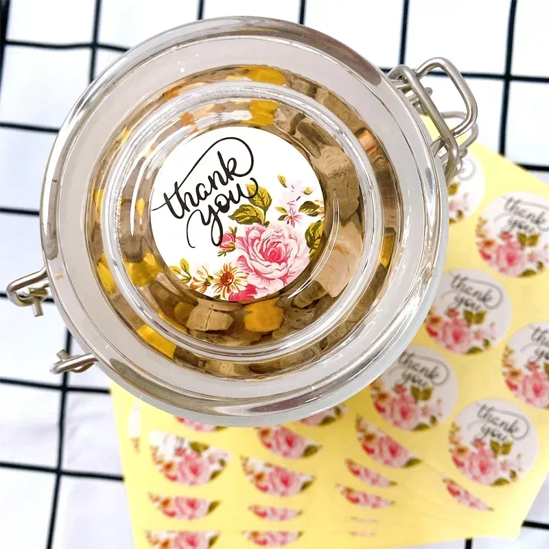 120pcs Thank You Round Stickers Cake Sticker Flower Handmade Packaging Sealing Sticker Self-adhesive Creative DIY Cute Stickers