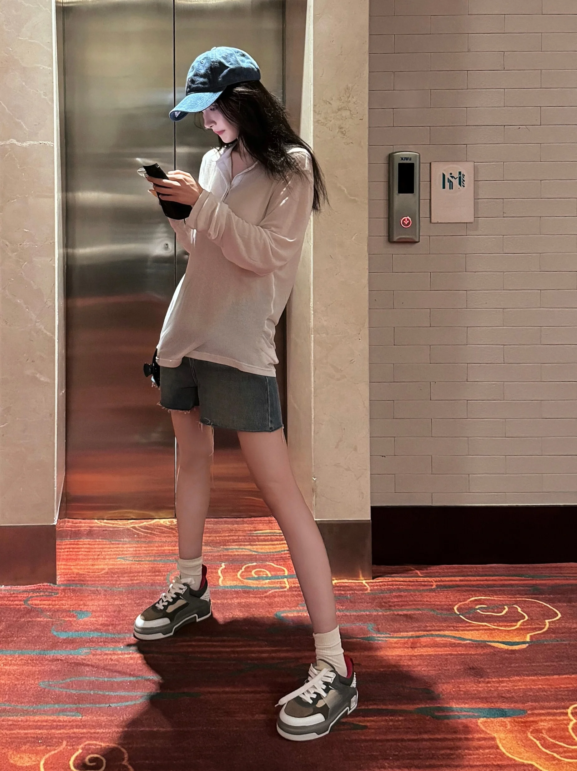 

LIEGEE классическая женская футболка с V-Ne Wool Base irt Henry Sle Svel, повседневная облегающая летняя длинная футболка из тонкой шерсти