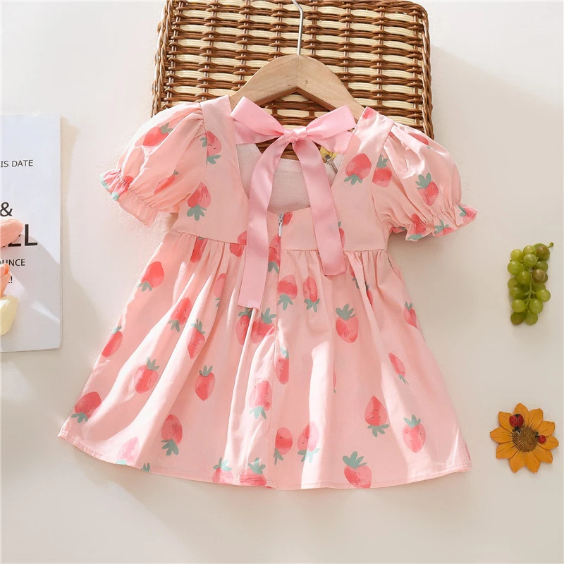 Girls\' dress summer children\'s clothing cute strawberry tie bow short sleeved Korean casual children\'s dress