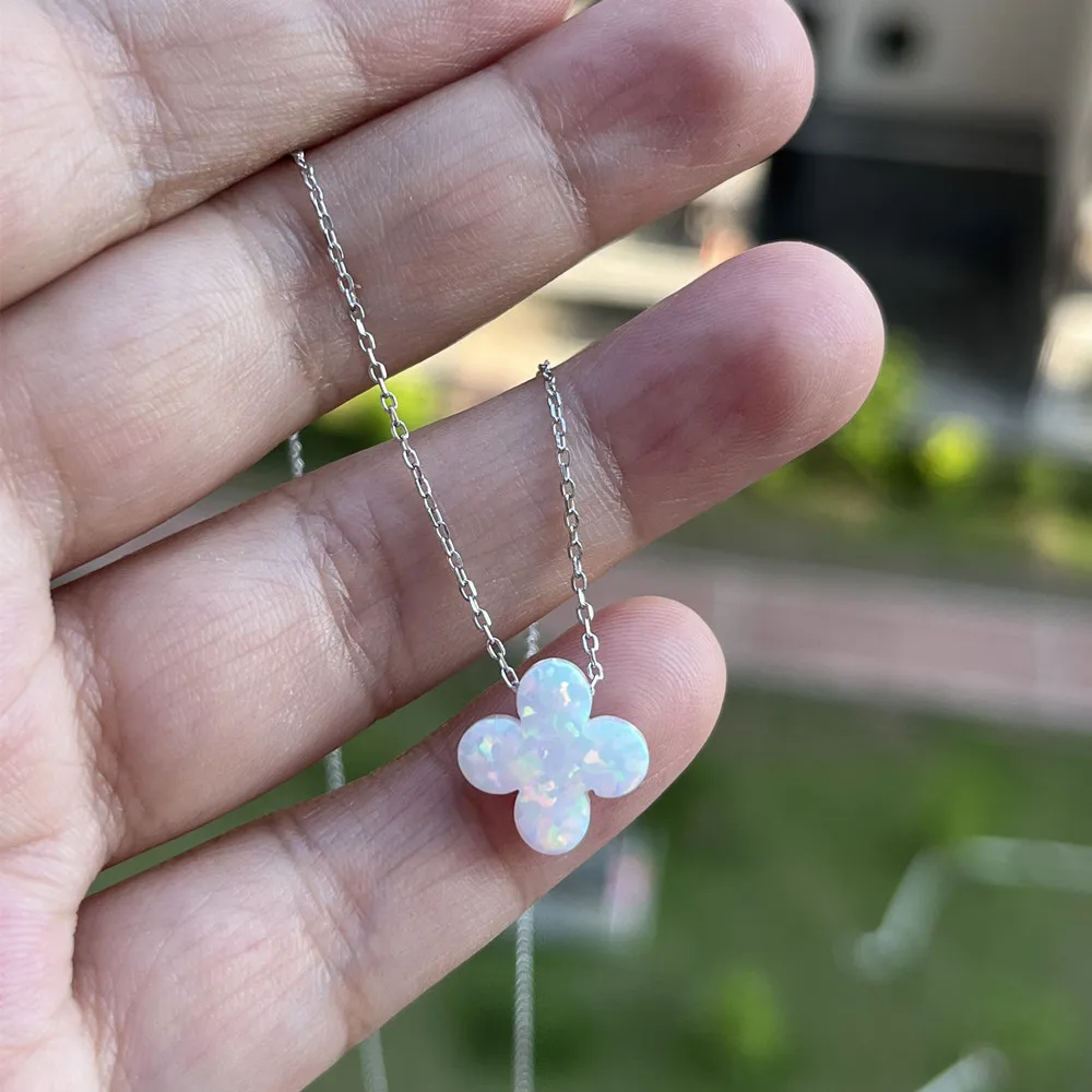 1pc Free Shipping 2024 New Style Synthetic Opal 12mm White Four Leaf Clover Shape With 925 Sterling Silver Necklace For Gift