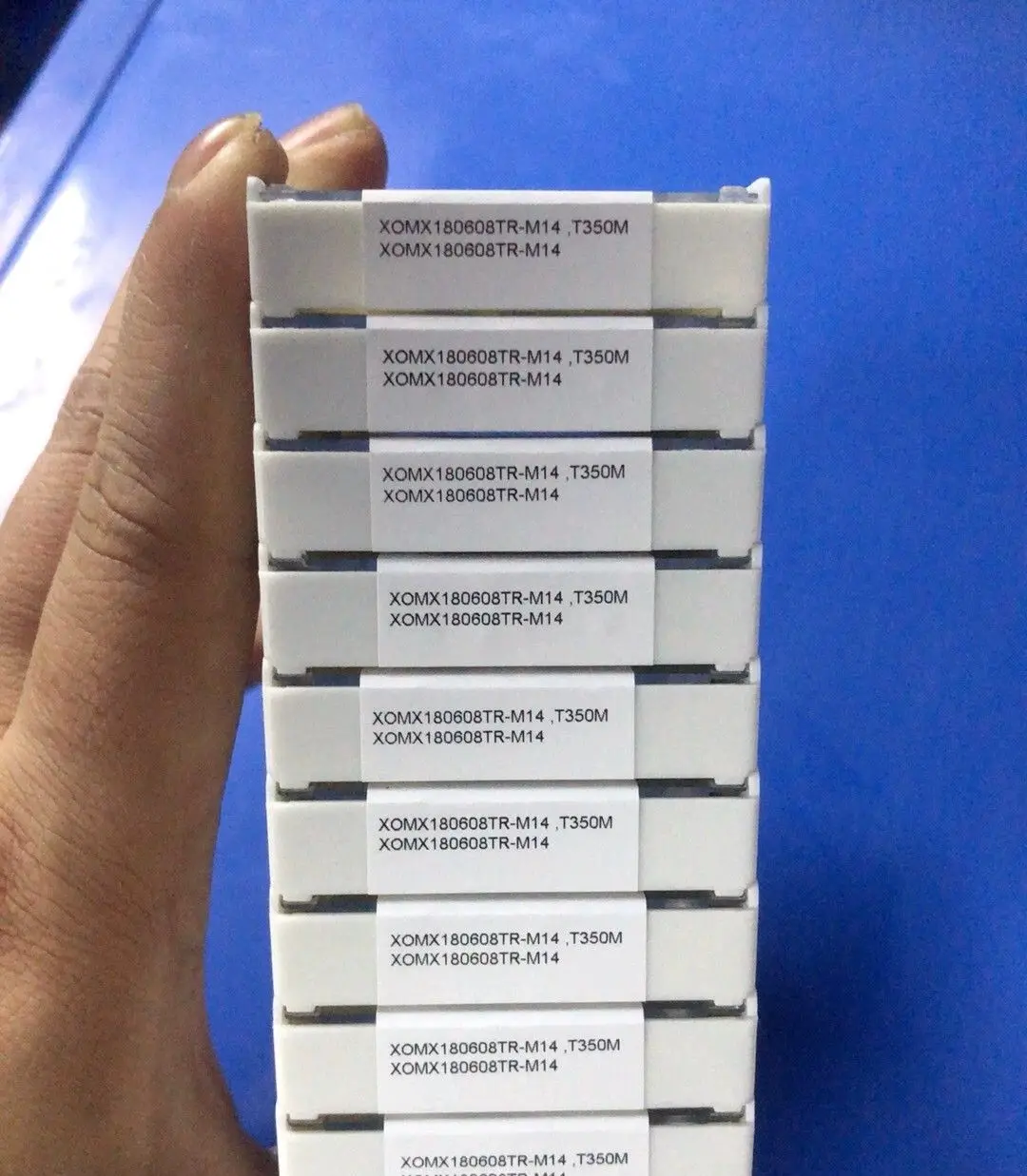 

Hard alloy cutting blades XOMX180608TR-M14,MK1500