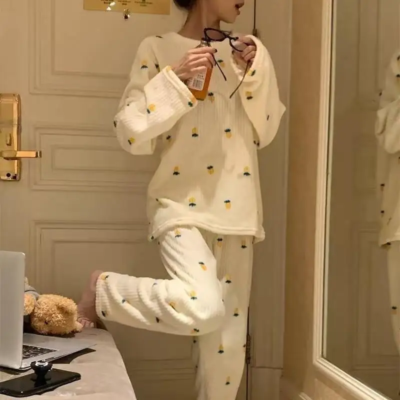 

Осенне-зимняя домашняя одежда, пижамы из кораллового флиса для девочек, милая ночная рубашка, сохраняющая тепло, удобный милый утепленный женский комплект одежды для сна с принтом