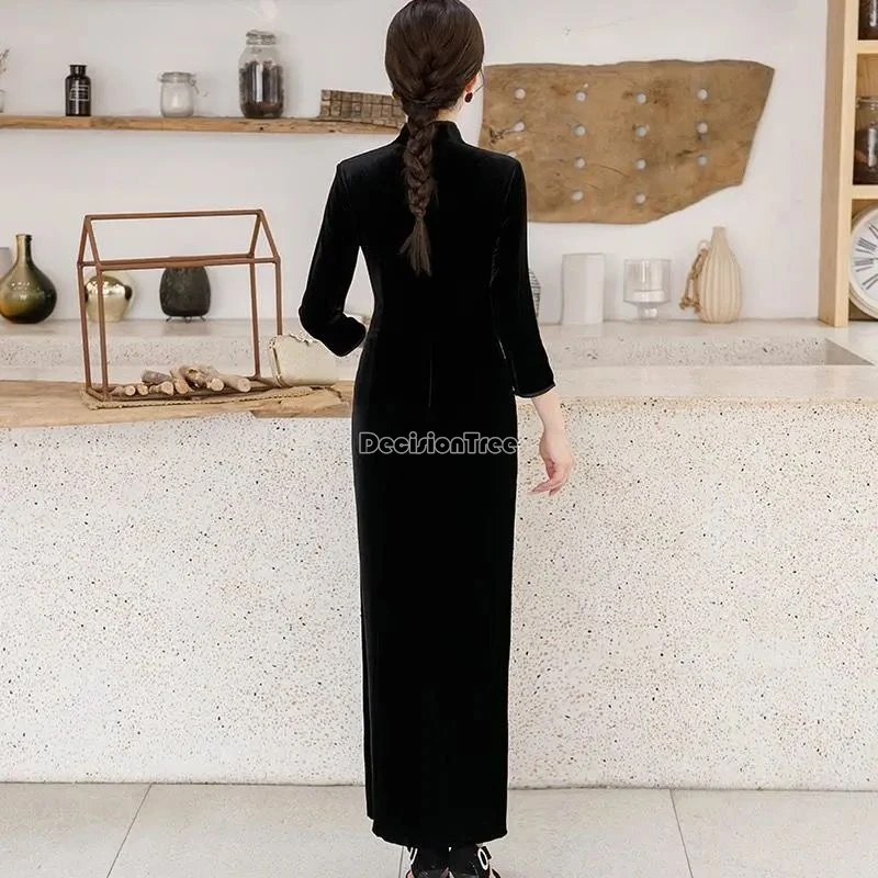 2024 elegant temperament lady party qipao chinese style simple solid color daily improved qipao hollow out slim pack hip dress