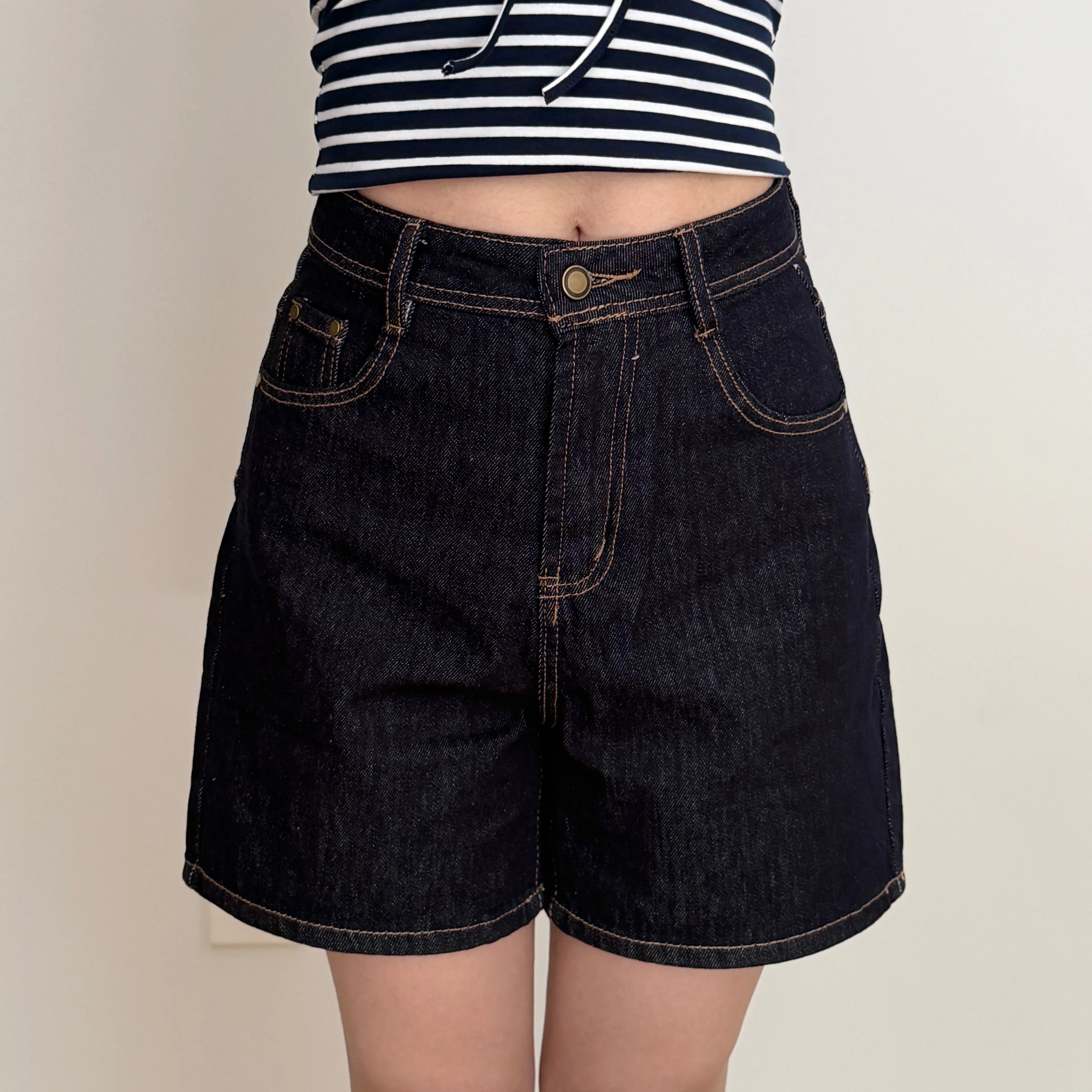 

Slimming High Waist Wide Leg Jeans Shorts Women's Fashionable Summer Loose Fit Denim Trousers And Shorts Cotton Button Closure