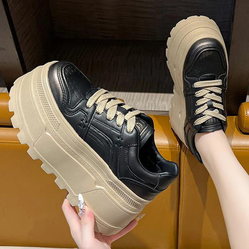 Women 8 CM Platform Sneakers Casual Outdoor Simple Design Skateboard Comfortable Lace Up Sneakers Fashion Running Sports Shoes