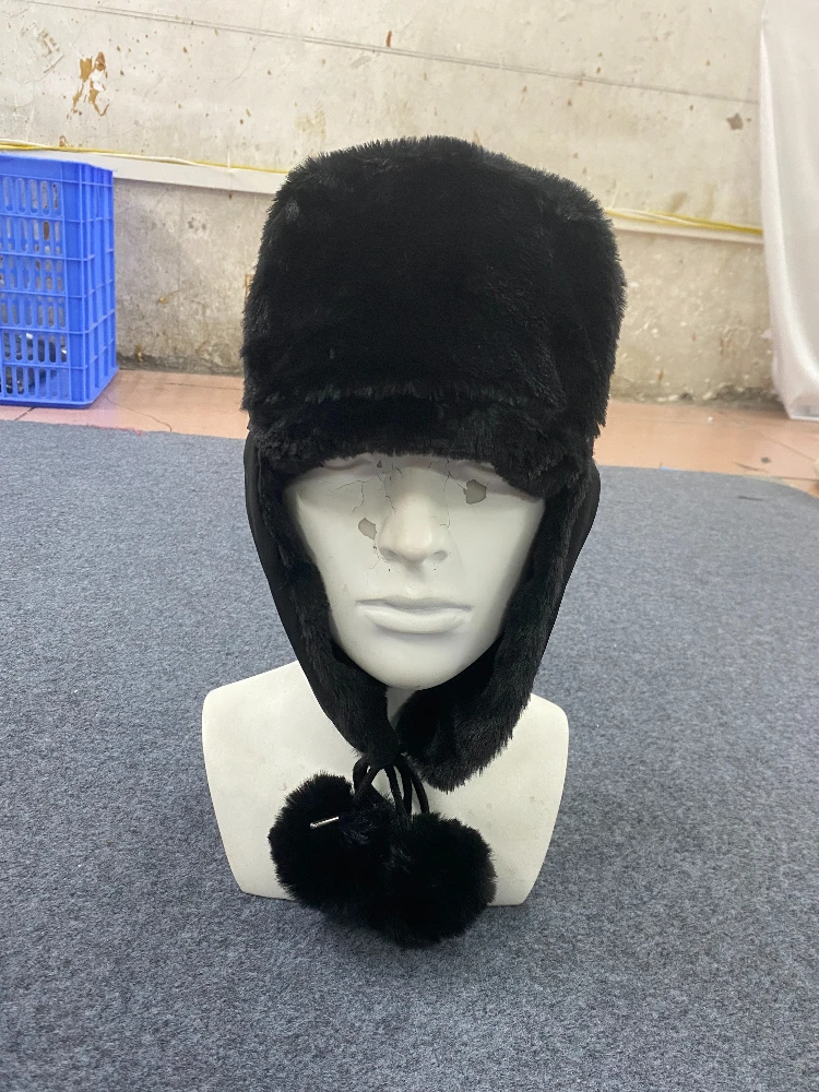 Осенне-зимняя шляпа с крестом и горячими бриллиантами, милая и теплая шляпа Лей Фэн, темное готическое украшение с волосатым шариком