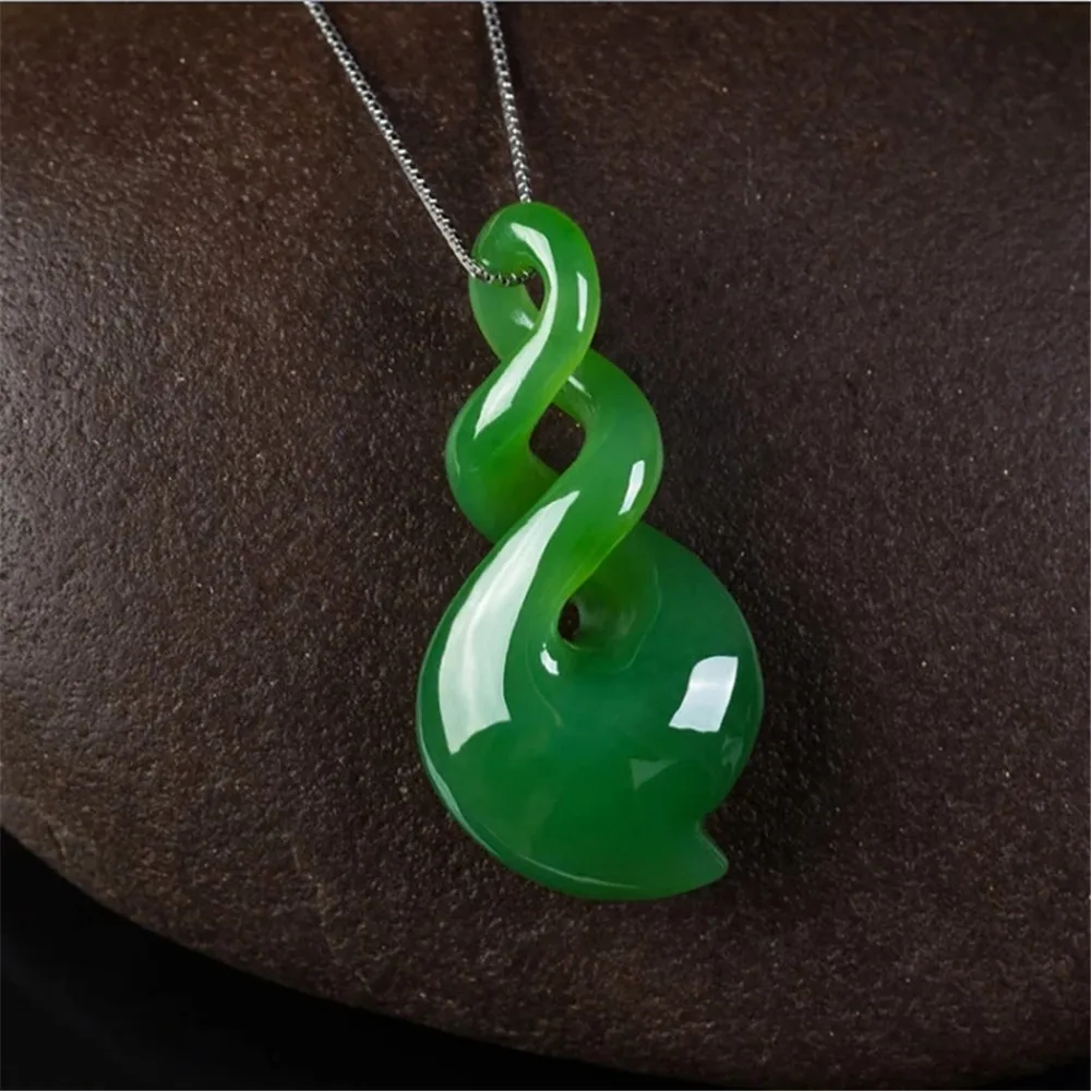 Natural Green Hand-carved Heart-shaped Jade Pendant Unisex Fashion Boutique Jewelry Men And Women Necklace Gift Accessories