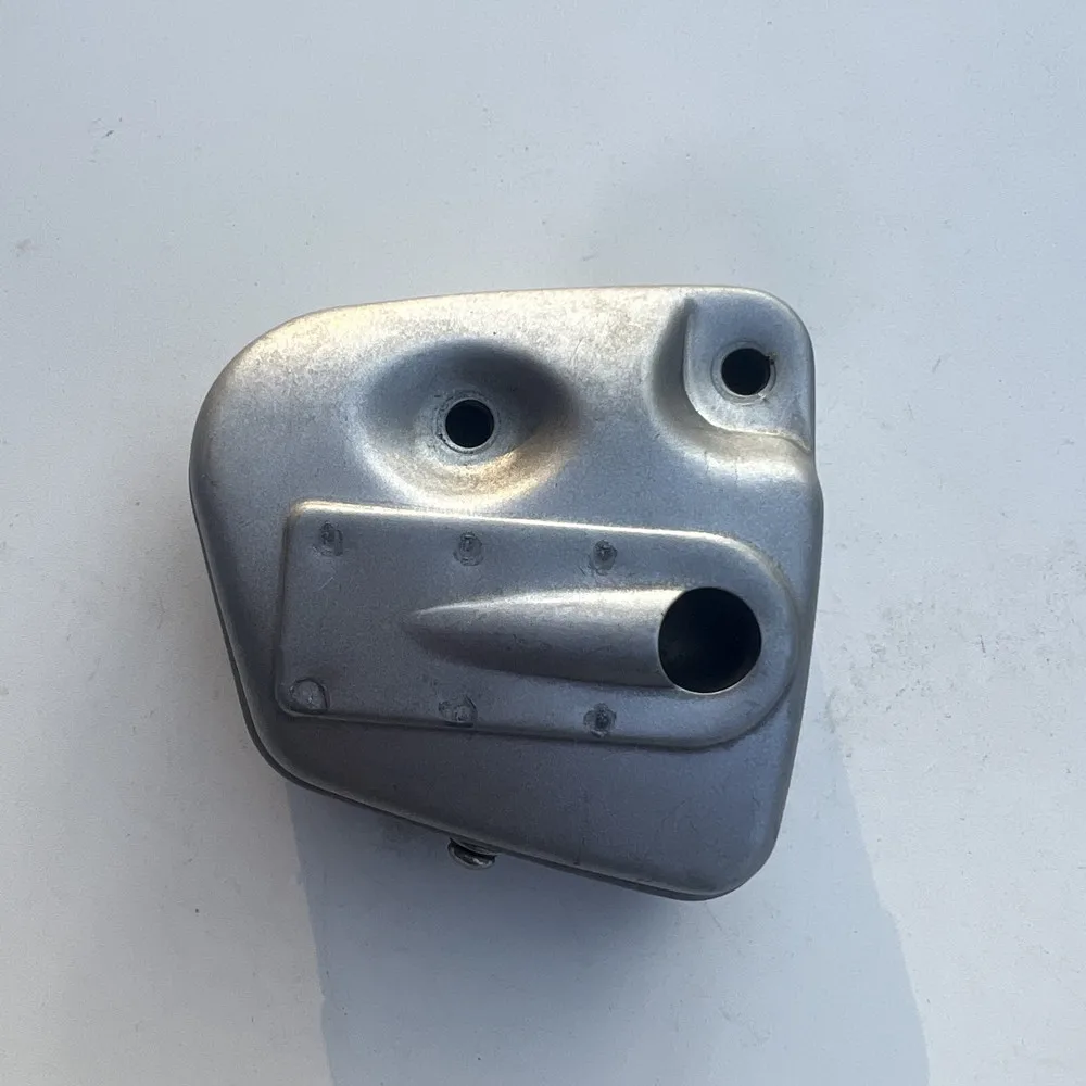 

CS-350T MUFFLER A300-000370 FITS ECHO CS-350 CS-350TES CS-350WES SHINDAIWA CHAINSAWS EXHAUST SILENCER METAL P021-004952
