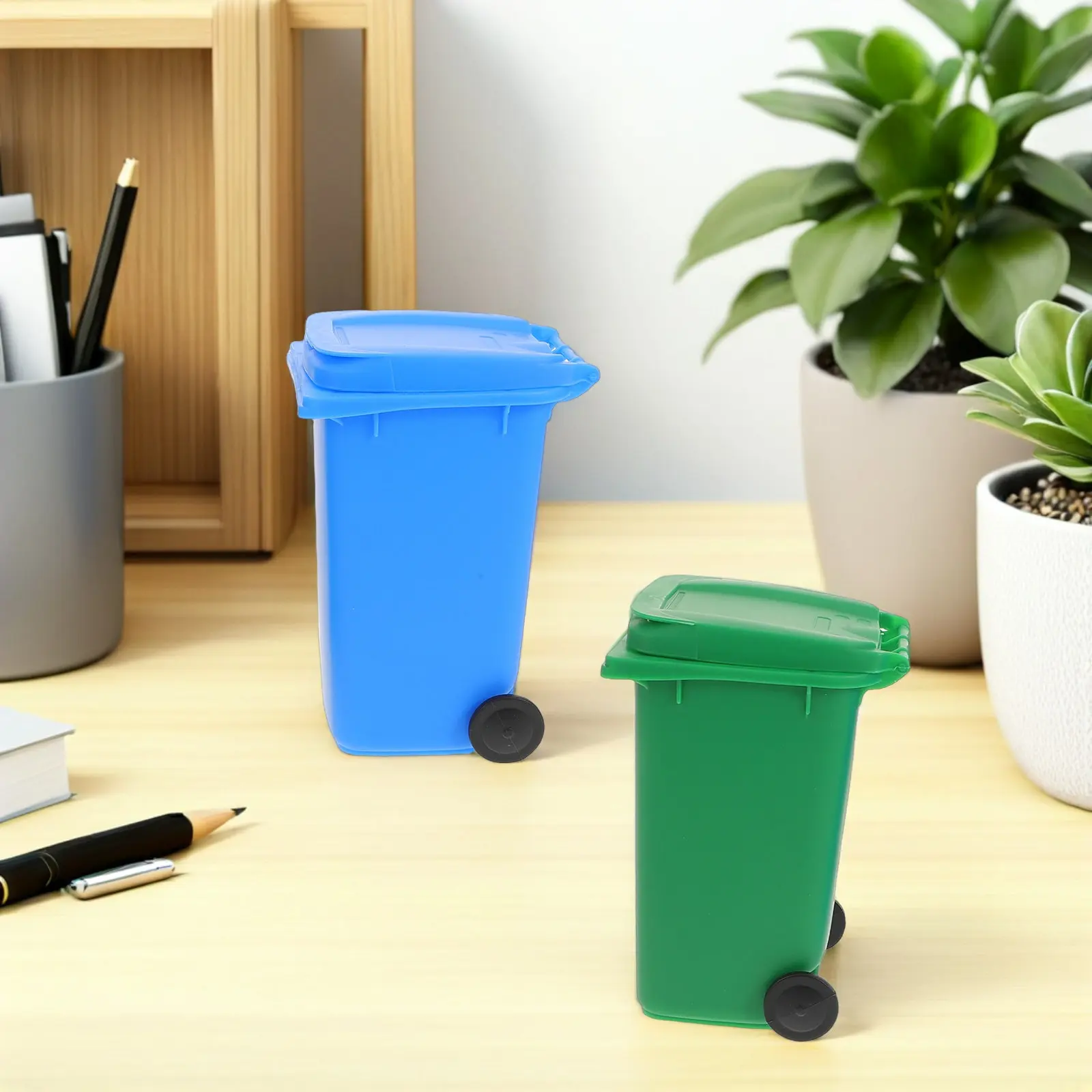 4Pcs Mini Desktop Rubbish Bins Pen Cup Holders Compact Cute Trash Containers Office Desk Supplies Organizer Tiny Trashcan