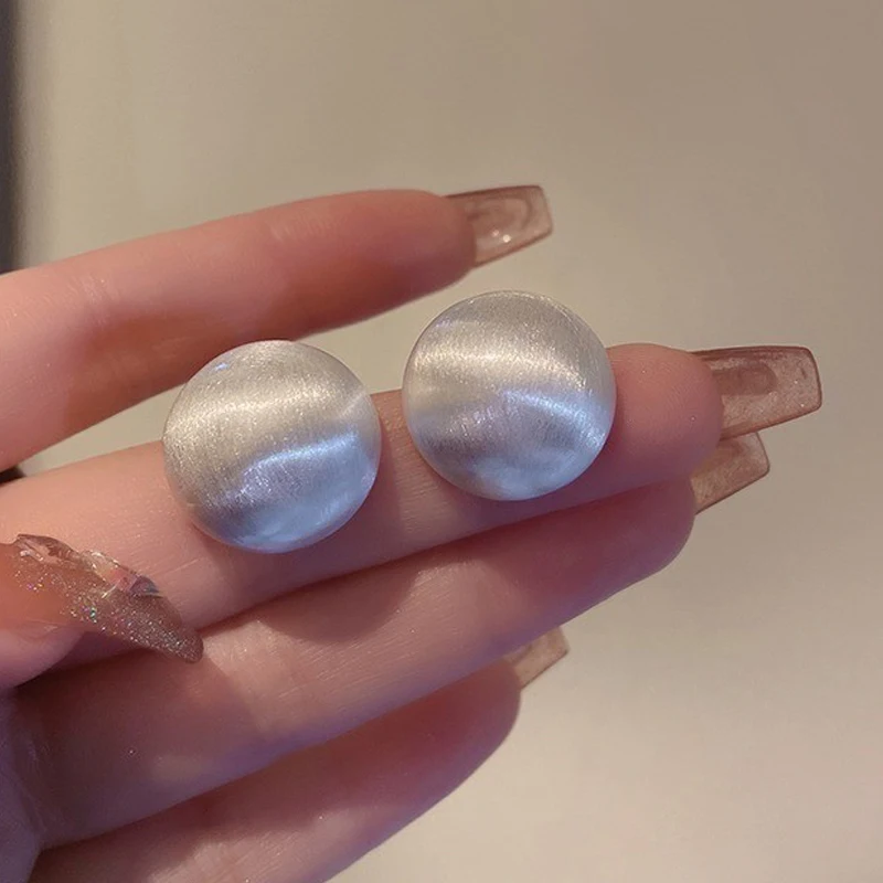 Frosted Wire Drawing Metal Round Stud Earrings for Women Simple Jewelry Trendy Retro Geometric Semicircle Statement Earrings