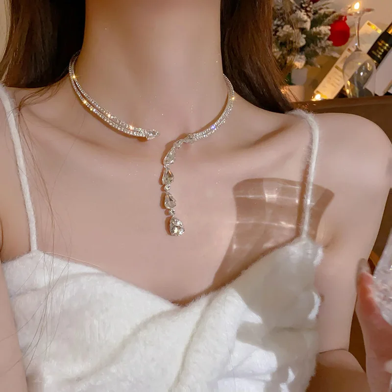 Waterdrop Necklace with High End Feel Fashionable Versatile Style High Aesthetic Temperament Accessories Holiday Gift Wholesale