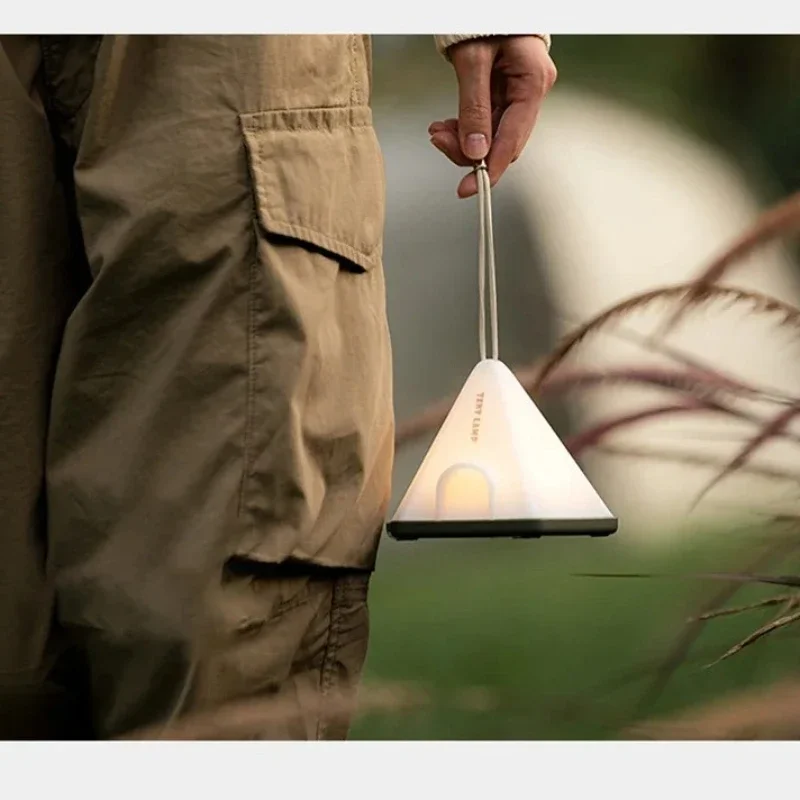 مصباح خيمة M12 قابل لإعادة الشحن - مصباح قابل للتعتيم مع خطاف