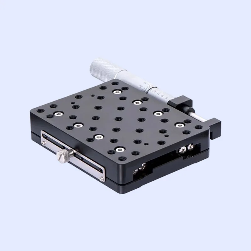 

Стол прецизионного перевода SD115-50C имеет путешествовать 50 мм и стол с перекрестными направляющими, размер 90×115.